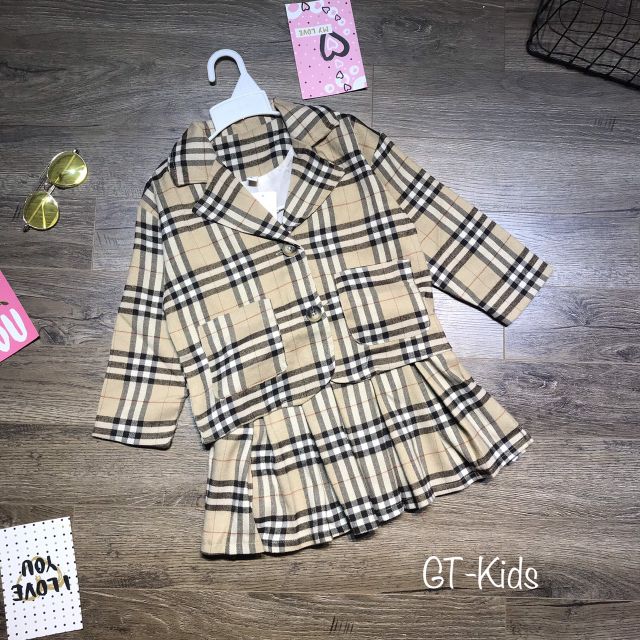 Set kẻ BBr tồ tồ