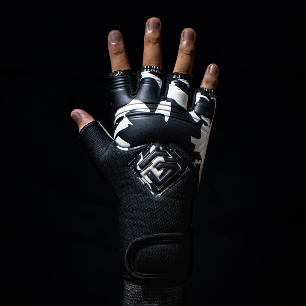 Găng Tay Thủ Môn Futsal GKVN