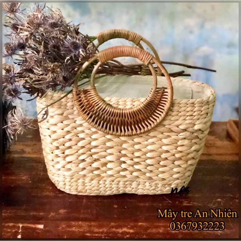 Giỏ xách hình chữ nhật quay mây