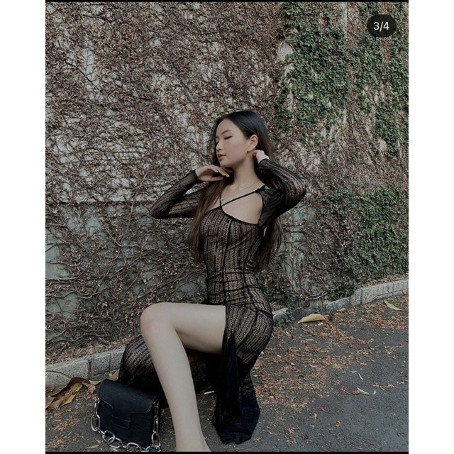 ( ẢNH THẬT SHOP TỰ QUAY CẬN CẢNH CHẤT VẢI ) Đầm midi xẻ tà phiên bản ren nổi siêu hot tiktok | BigBuy360 - bigbuy360.vn