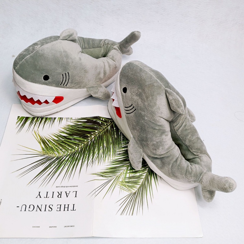 giày Dép bông đi trong nhà đế dày hình cá mập dễ thương ấm áp