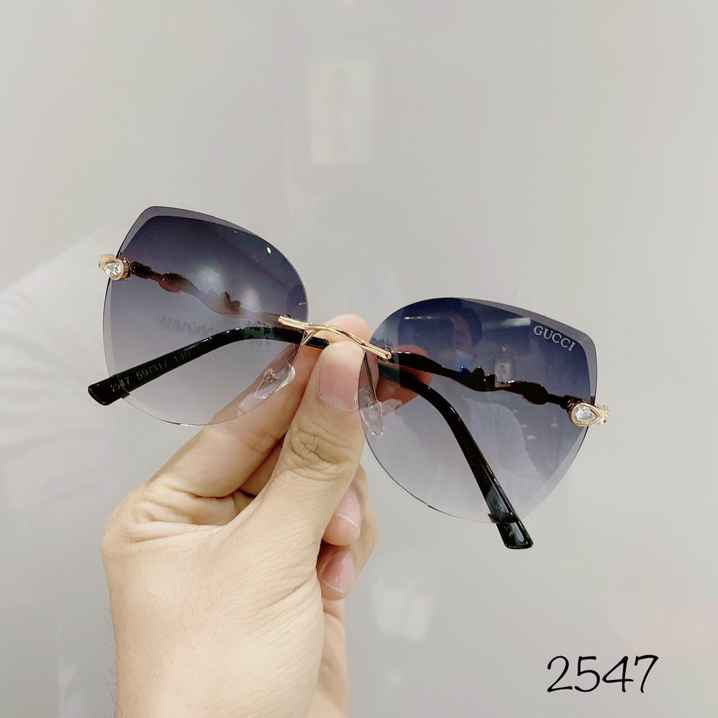 Kính mát thời trang nữ TD01 ❌ Kính chống tia UV bảo vệ mắt | BigBuy360 - bigbuy360.vn