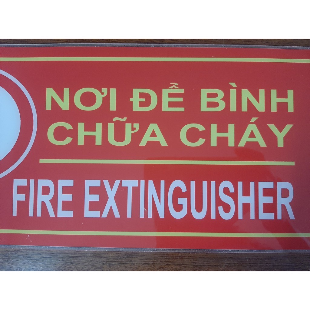 BẢNG NƠI ĐỂ BÌNH CỨU HỎA  - HÌNH SHOP TỰ CHỤP