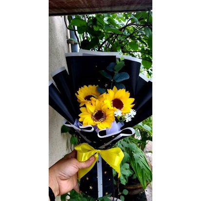 BÓ HOA HƯỚNG DƯƠNG SÁP 3 BÔNG