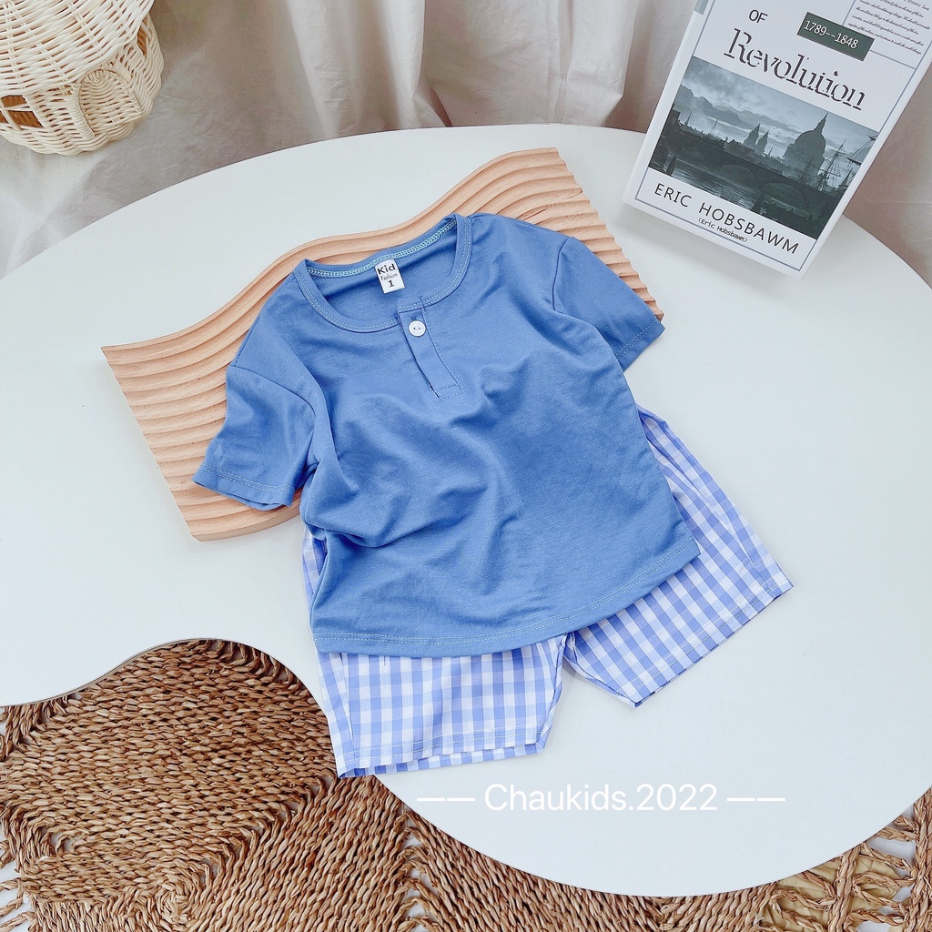 Bộ cotton đũi kèm quần thô kẻ bé trai