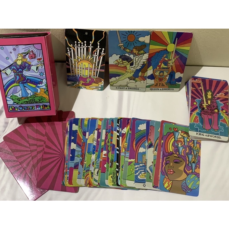 Bộ bài Groovy Tarot size chuẩn 12 x 7 cm