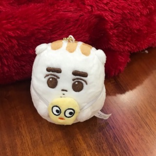 Gấu bông sâu đỏ