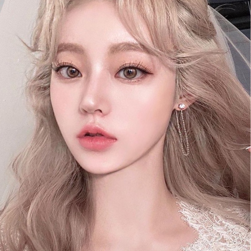 [Hàng mới về] Bảng phấn bắt sáng tạo khối trang điểm mặt