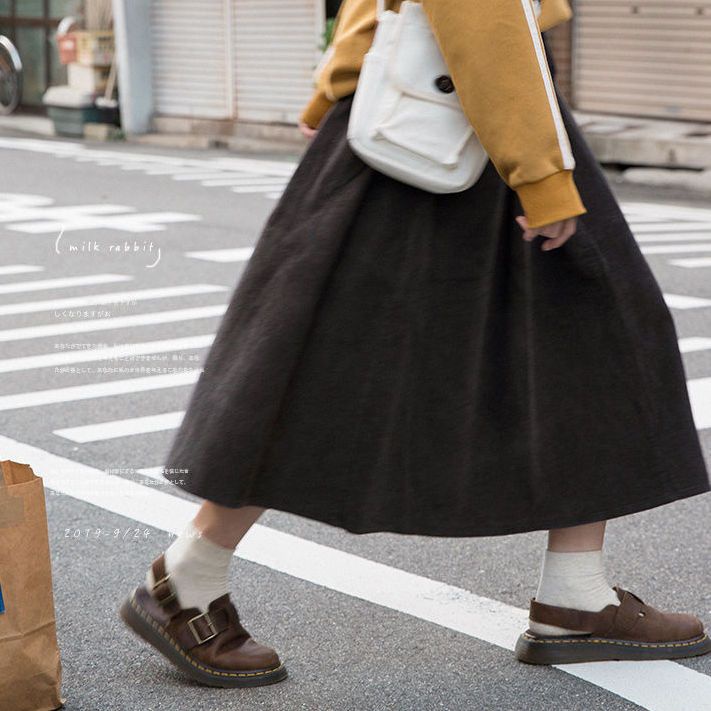 Chân Váy Dài Dáng Chữ A Lưng Cao Họa Tiết Kẻ Sọc Phong Cách Retro Nhật Bản Thời Trang Mùa Đông Cho Nữ