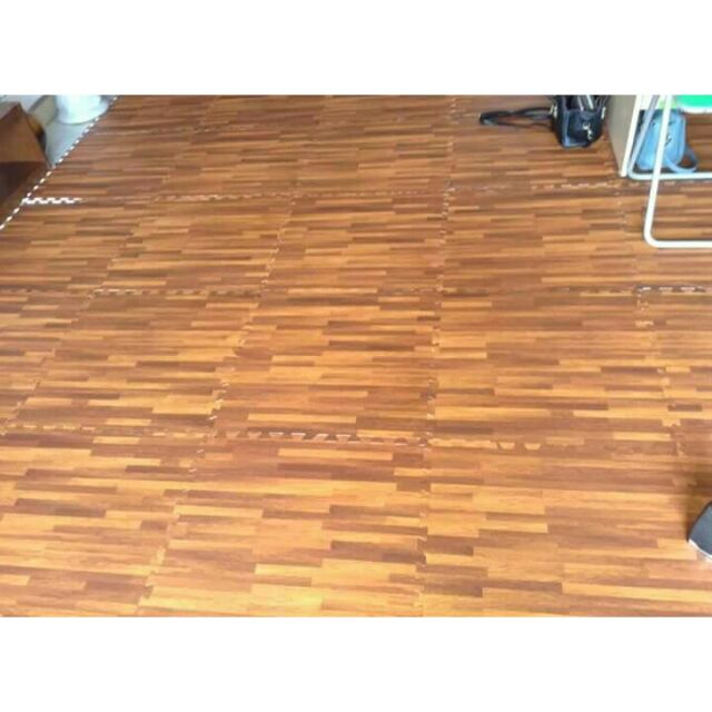 Combo thảm xốp vân gỗ 2 cốp 12 tấm kích thước 60x60cm