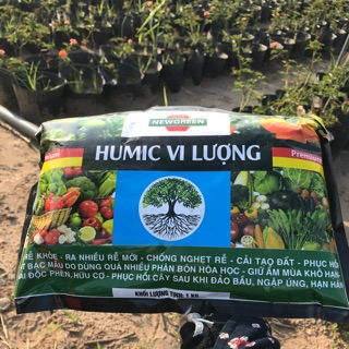 Combo humic vi lượng và 1kg phân NPK đầu trâu hạt xanh