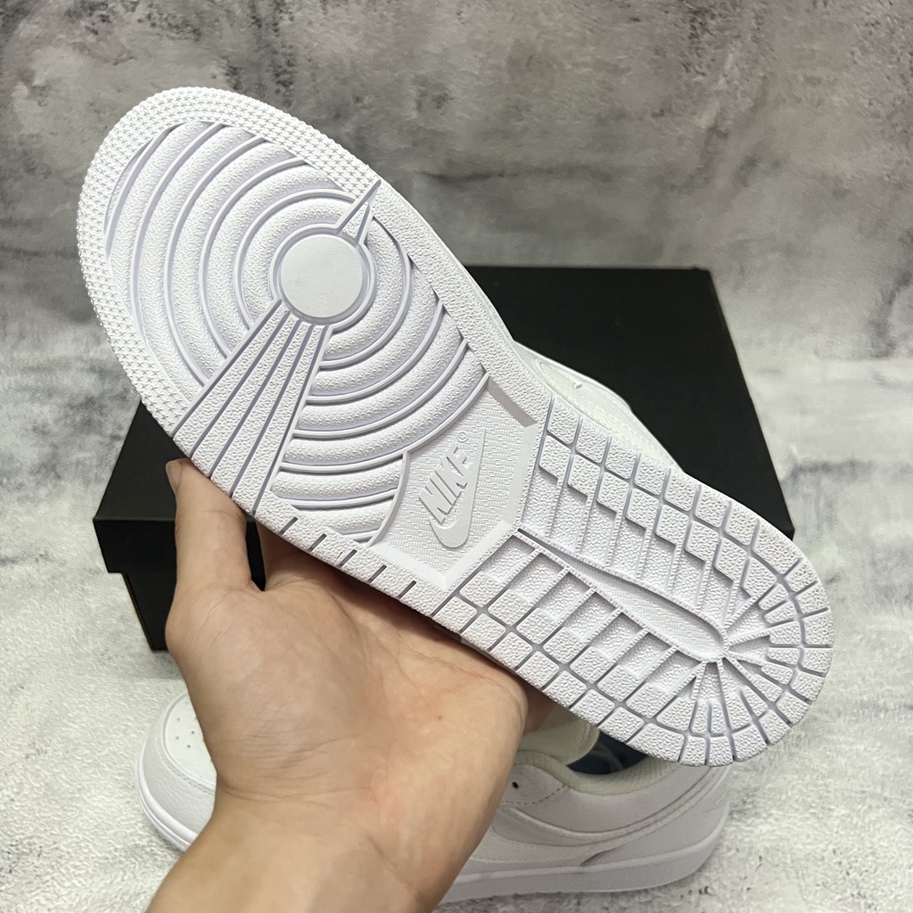 Giày Thể Thao Jordan 1 Low Triple White - Bản Cao Cấp