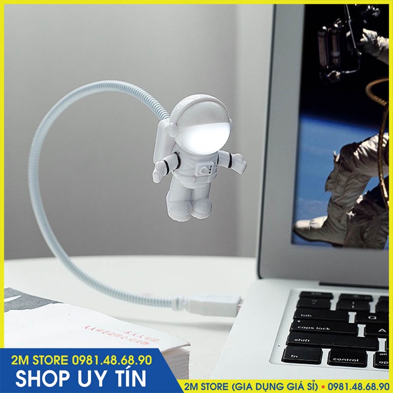 Đèn LED Phi Hành Gia Cắm Củ Sạc USB, Laptop Dùng Đọc Sách Ban Đêm Và Trang Trí Độc Đáo