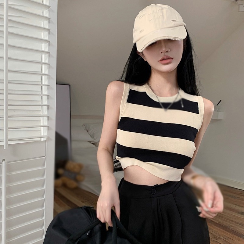 Áo Hai Dây Và Ba Lỗ Áo Croptop Áo Tank Top Dệt Kim Sát Nách Cổ Tròn Dáng Ôm Thời Trang Quyến Rũ Cho Nữ