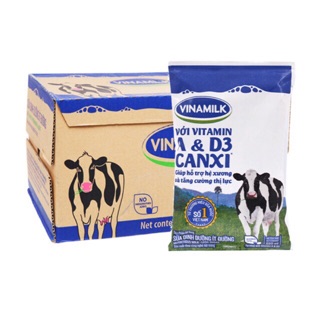 Thùng sữa tiệt trùng Vinamilk ít đường túi 220ml