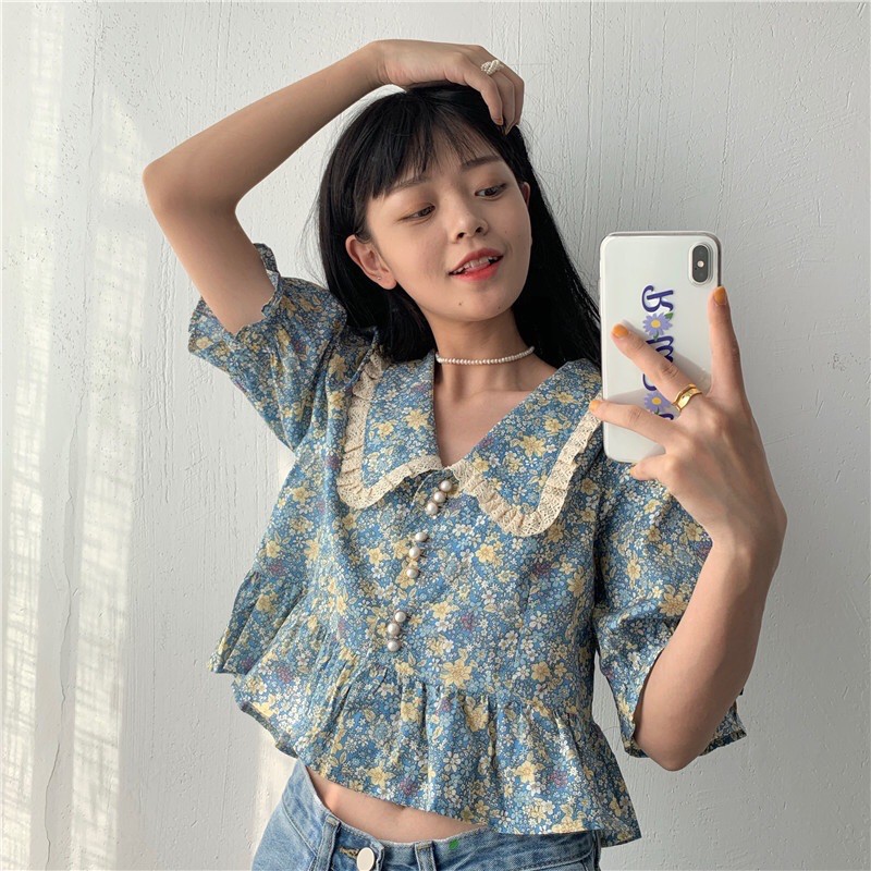 Áo sơ mi tay phồng cổ điển xinh xắn