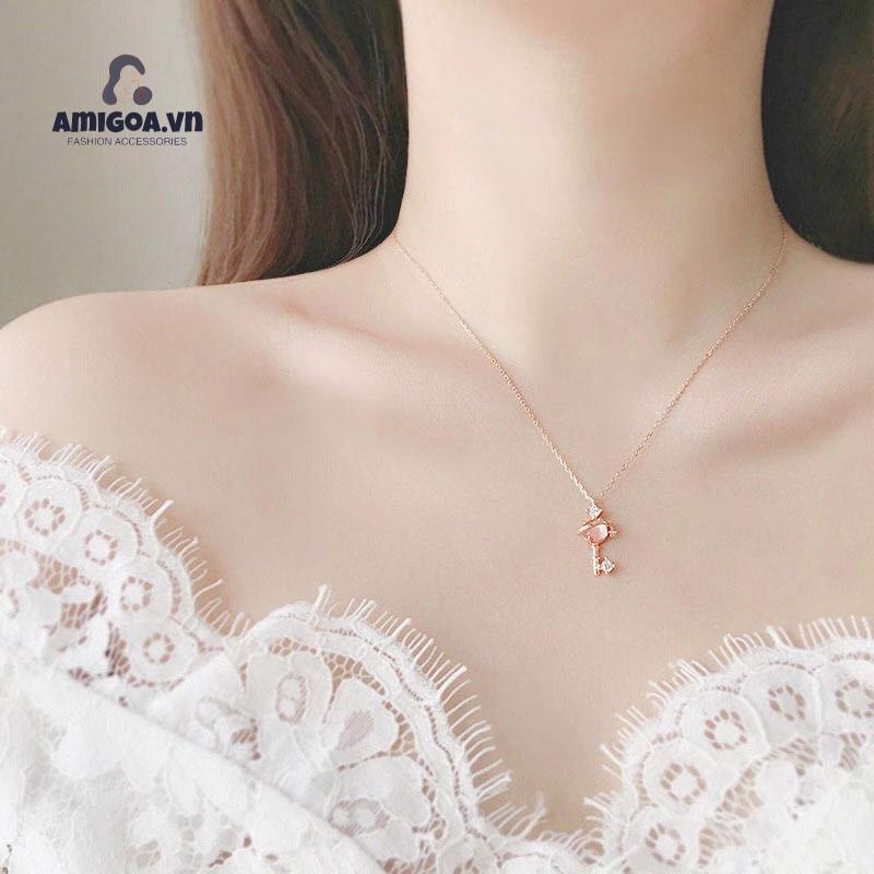 【amigoa.vn】Vòng cổ Hình Chìa Khóa Mắt Mèo Hành Tinh Đầy Sao Màu Sắc Rực Rỡ