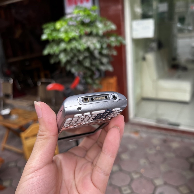 NGUYÊN ZIN, chính hãng điện thoại cổ Palm 650