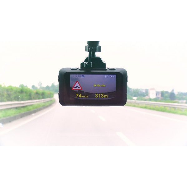 A18 Webvision Camera hành trình Ô tô + thẻ nhớ 64G | BigBuy360 - bigbuy360.vn