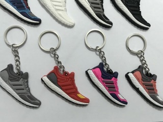 móc khoá sneaker 20 cai đủ mẫu