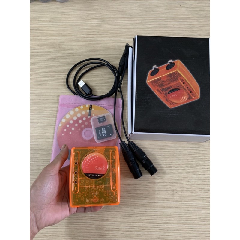 CARD điều khiển ánh sáng sân khấu sunlite suite2 FC