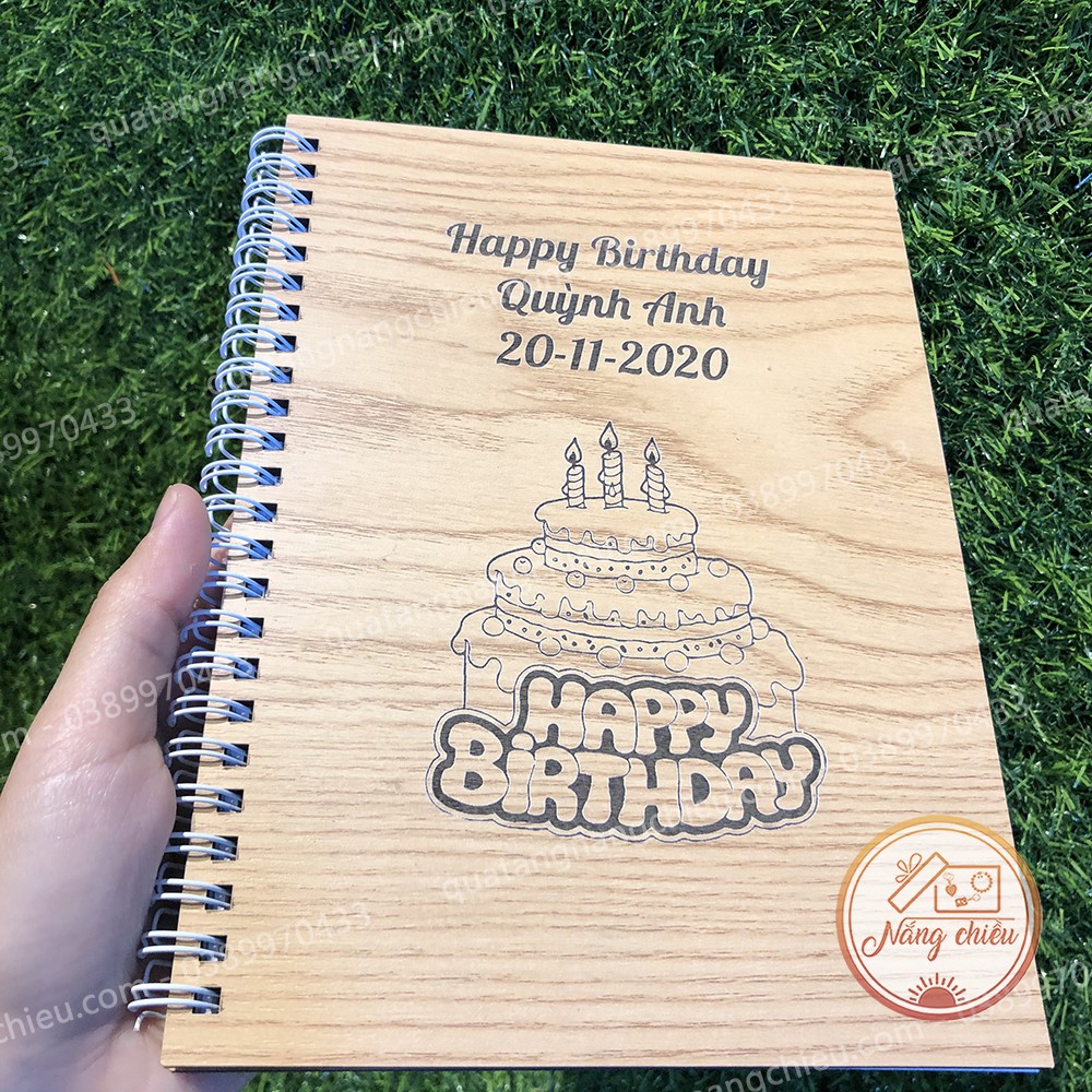 [SỔ GỖ LÀM QUÀ TẶNG SINH NHẬT] - Khắc hình bánh kem và khắc chữ theo yêu cầu - Kỉ niệm tuổi thơ