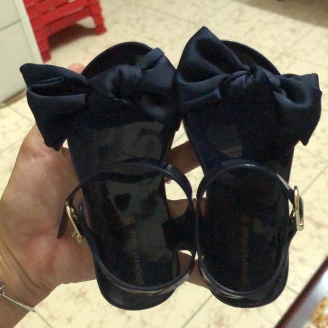 Giày nhựa sz 23