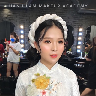 mấn gấm xoắn cô dâu