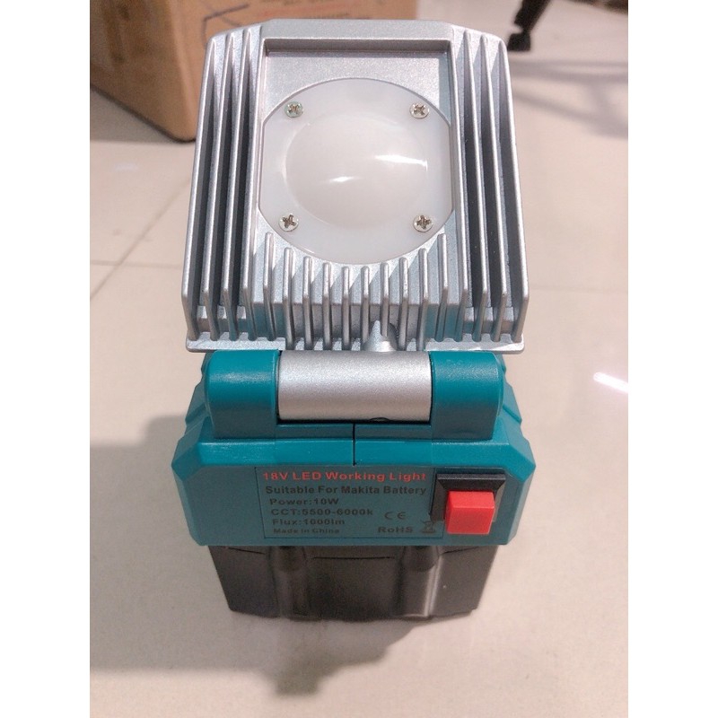 Đèn leb chiếu sáng dùng pin makita 18v