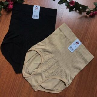 Quần ôm bụng