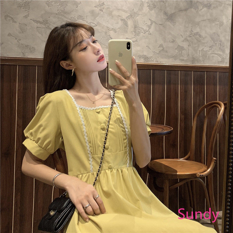 Váy xòe cổ vuông phối ren xinh xắn đáng yêu