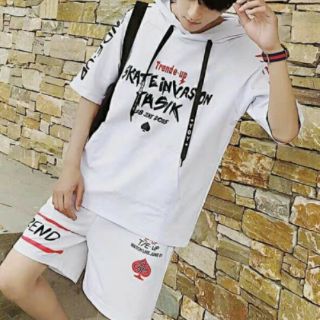 SET THỂ THAO NAM CÓ NÓN CỰC HOT