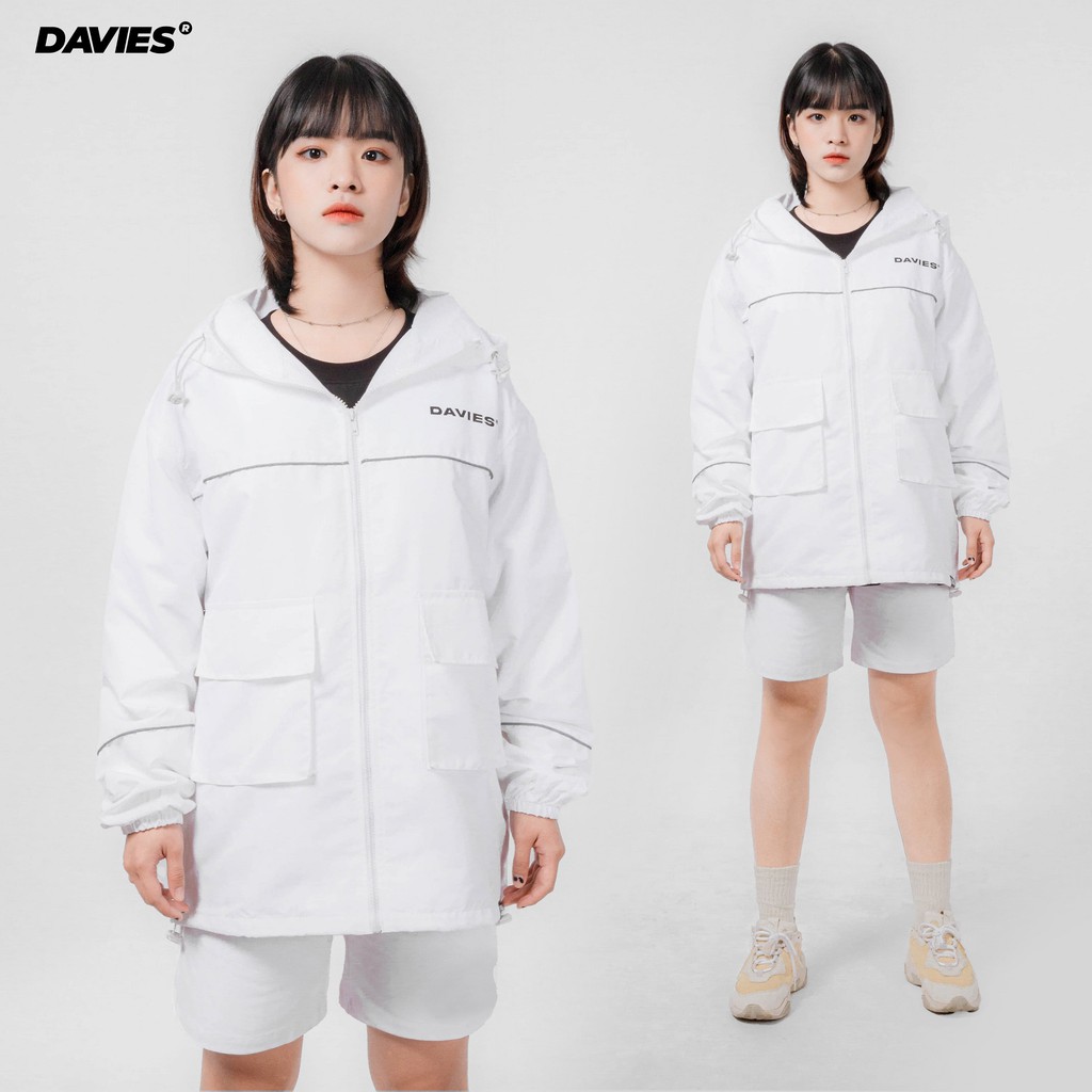 Áo khoác dù nam nữ form rộng có nón màu trắng phản quang local brand DAVIES Highlight Jacket.