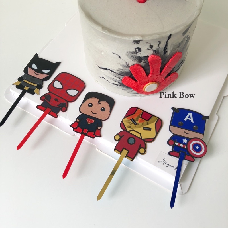Topper mica phụ kiện trang trí bánh kem sinh nhật hình anh hùng MARVEL IRON MAN/ SPIDERMAN/ CAPTAIN/ BATMAN/ SUPPER MAN