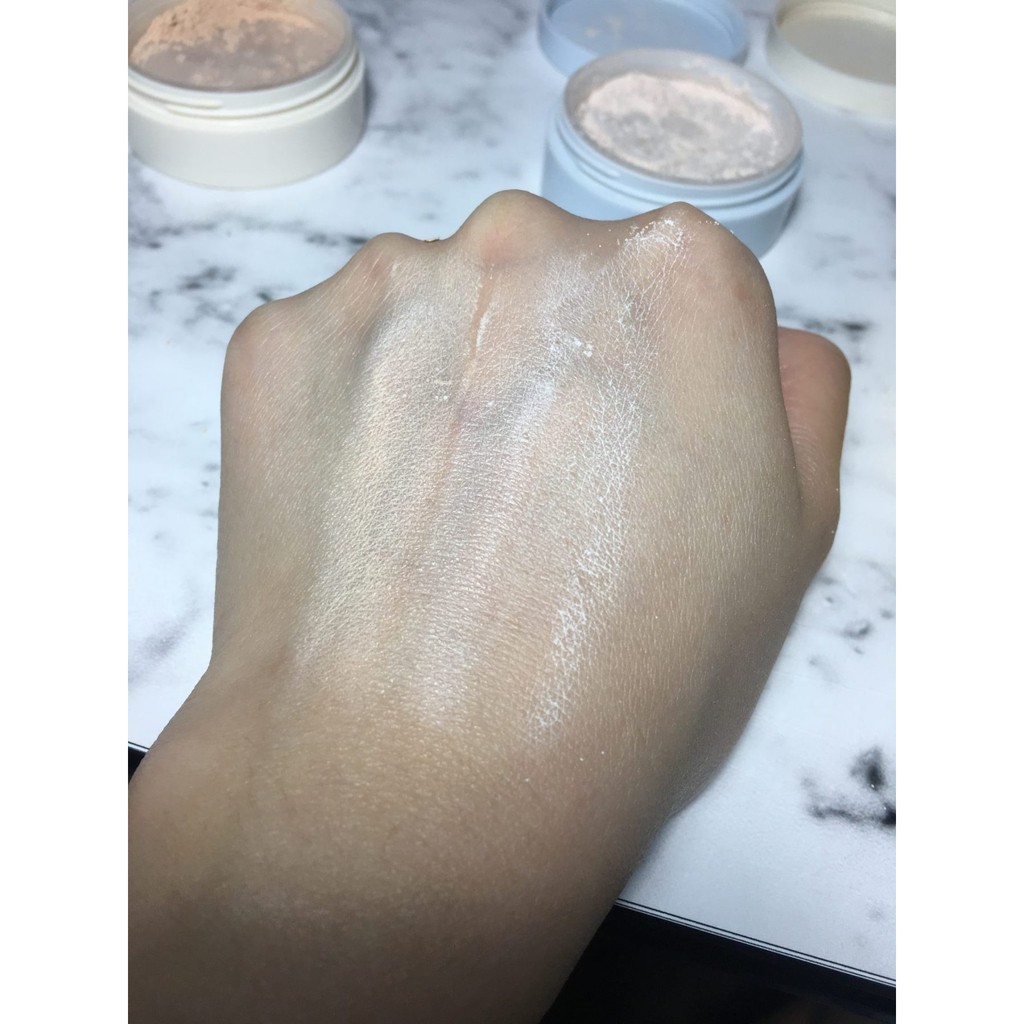 Phấn Phủ Bột Kiềm Dầu Innisfree No Sebum Moisture Powder 5g | BigBuy360 - bigbuy360.vn