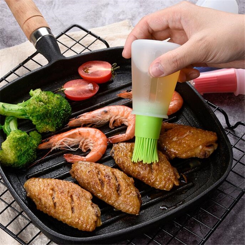 Cọ Silicone Phết Dầu Kèm Bình Đựng Dầu Nướng BBQ Tiện Dụng