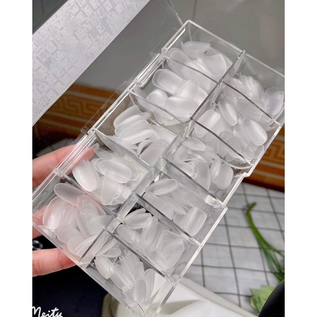 Móng úp hsm fom hàn (hạt na)