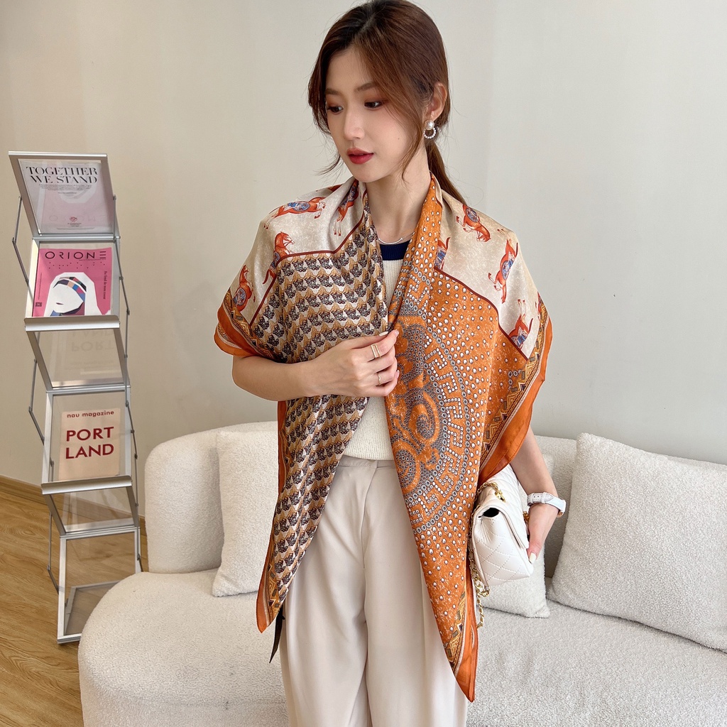 Khăn Quàng Cổ Lụa Hình Vuông In Họa Tiết Xinh Xắn 100x110cm (43inch) WJ1014-155
