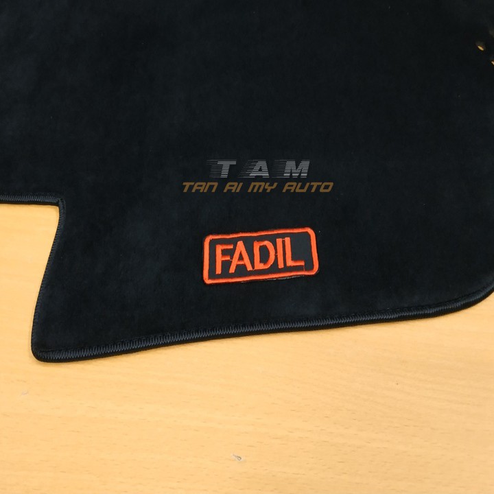 Thảm chống nắng taplo xe Vinfast Fadil vải nhung đen mềm mịn có đế cao su chống trượt