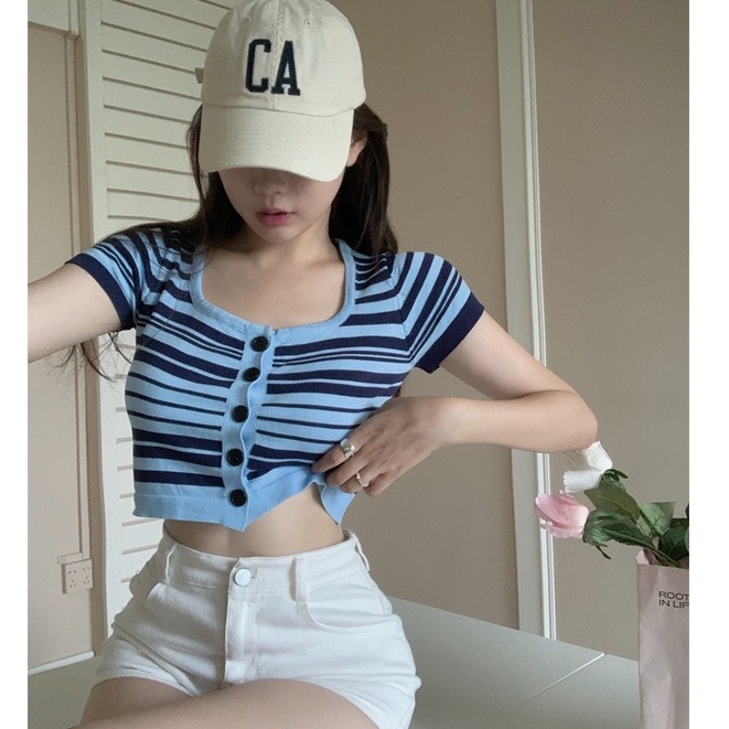 QKOOLE  Áo Thun Croptop Dệt Kim Tay Ngắn Cổ Vuông Họa Tiết Kẻ Sọc Phong Cách Hàn Quốc Thời Trang Cho Nữ