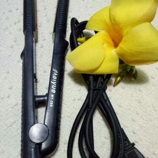 Máy chuyên duỗi thẳng + chuyên duỗi cúp tóc