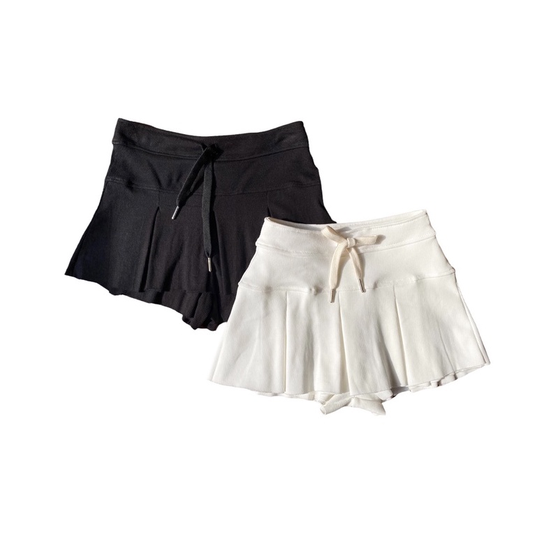 "𝐁𝐎𝐁𝐁𝐘 𝐒𝐊𝐈𝐑𝐓𝐒" Chân váy quốc dân 𝐇𝐄𝐑.𝐕𝐈𝐍𝐓𝐀𝐆𝐄𝐒𝐇𝐎𝐑𝐓𝐒 có quần trong, dáng siêu fix dáng, chân váy GOTF