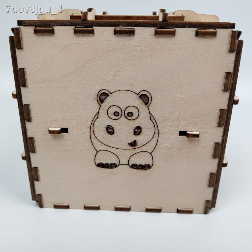 ❍ Mô hình xoay cơ khí bằng gỗ trẻ em DIY lắp ráp đồ chơi sáng tạo con heo đất hộp mật khẩu mini két sắt