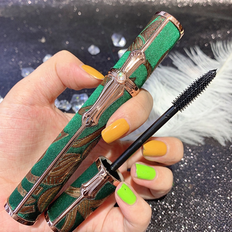 Mascara Hojo Peacock không lem không trôi chính hãng