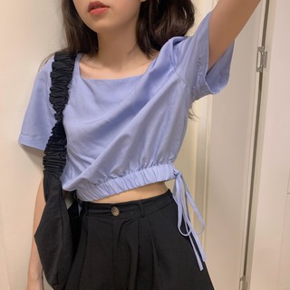 Croptop Cổ Vuông Bó Eo