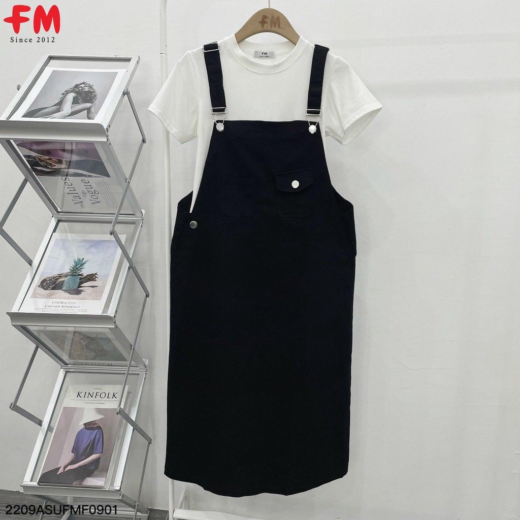 Yếm nữ FM Style kiểu váy dáng dài phối túi nắp vuông đính nút chất kaki dày dặn thời trang Hàn Quốc 208250032