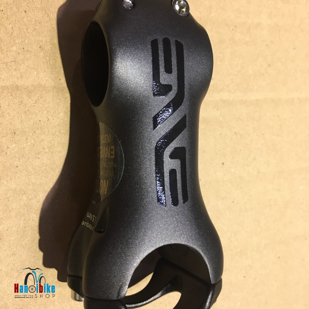 Pô tăng xe đạp sợi Carbon Zipp 2 ốc