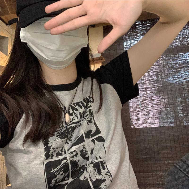 Áo thun tay ngắn dáng rộng màu sắc retro thời trang mùa hè phong cách Hàn Quốc cho nữ 2021