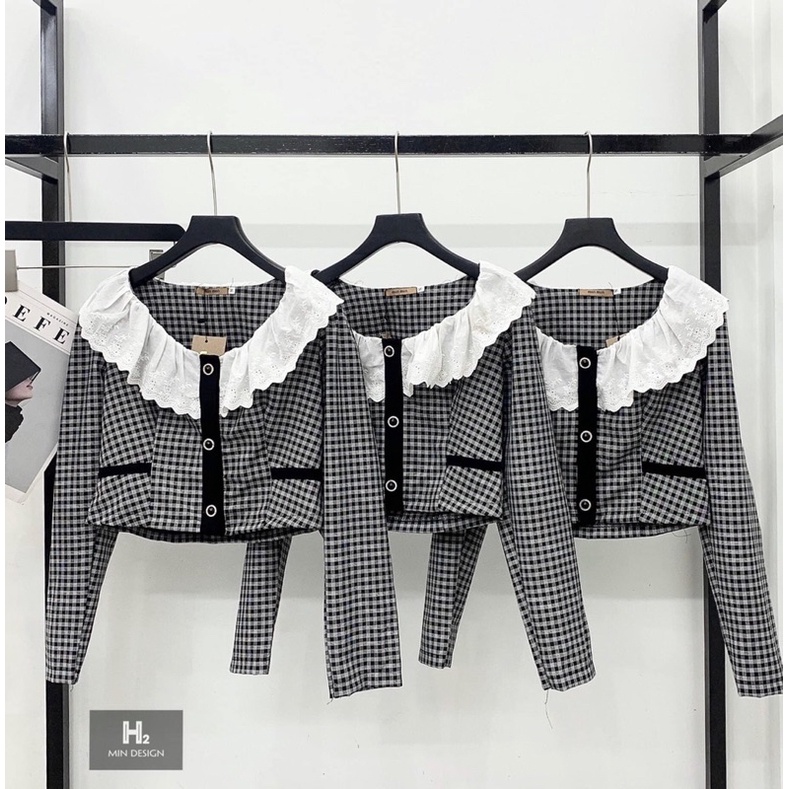 áo kẻ cổ bèo thô trắng viền đen