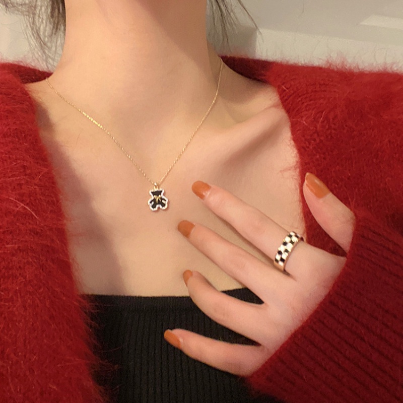 Winnie the Pooh Vòng cổ Hàn Quốc Vòng cổ dễ thương Vòng cổ nữ màu đen